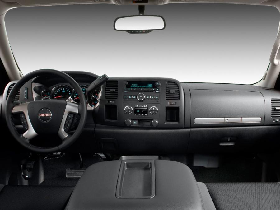  GMC Sierra Crew Cab 2006 года  (фото 3 из 26)